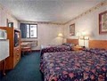 Super 8 Motel Wichita Airport image 8