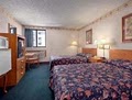 Super 8 Motel Wichita Airport image 10