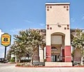 Super 8 San Antonio Airport image 8
