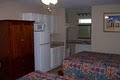 Beachgate CondoSuites & Motel image 8