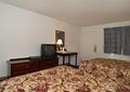 Econo Lodge Maine Mall image 5