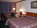 Econo Lodge image 3