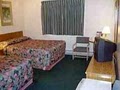 Econo Lodge image 3