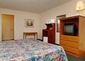 EconoLodge image 4