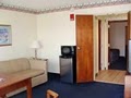 Family Inns of America image 10