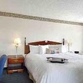 Hampton Inn Corydon image 2