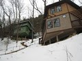 Hawk's View Cottages and Lodges image 4