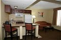 Holiday Inn Express Detroit image 5