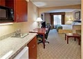 Holiday Inn Express Hotel & Suites Lansing-Leavenworth image 4