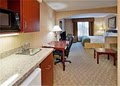 Holiday Inn Express Hotel & Suites Lansing-Leavenworth image 4