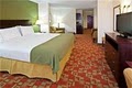 Holiday Inn Express image 2