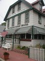 Island Guest House Bed and Breakfast Inn image 1