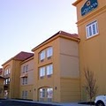 La Quinta Inn & Suites Bowling Green image 8