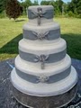 Maples Wedding Cakes image 5