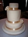 Maples Wedding Cakes image 1