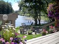 McKenzie River Retreat Bed & Breakfast image 1