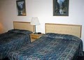 Rodeway Inn & Suites image 10