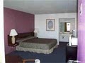 Sunday House Motor Inn image 3
