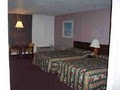 Sunday House Motor Inn image 7