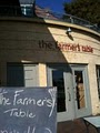 the farmer's table restaurant logo