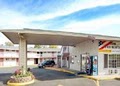 Econo Lodge image 3