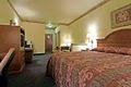 America's Best Value Inn & Suite image 6