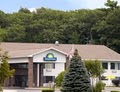 Days Inn Cadillac MI image 9