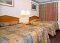 Econo Lodge image 6