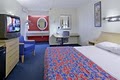Red Roof Inn image 8