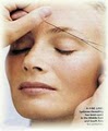 The Moments Spa - Eyebrow Shaping/Threading image 1