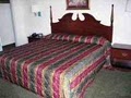 Econo Lodge image 8